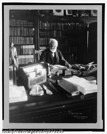 [Andrew Carnegie, 1835-1919, half length, seated behind desk, looking down at book, facing right; shelves filled with books in background] &#13;
Date Created/Published: c1913 April 5. &#13;
&#13;
Reproduction Number: LC-USZ62-58581 (b&amp;w film copy neg.)
